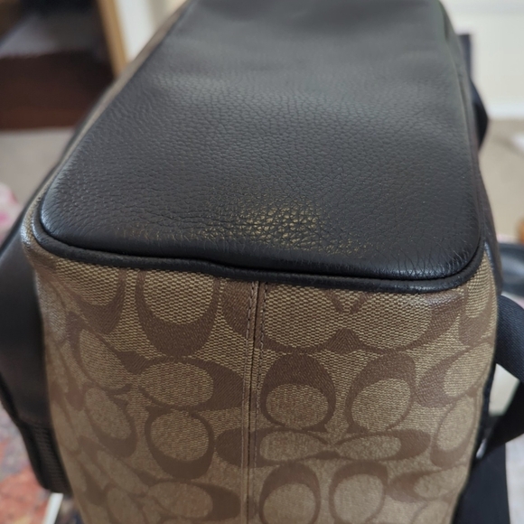 Coach Sullivan Backpack - Picture 2 of 12